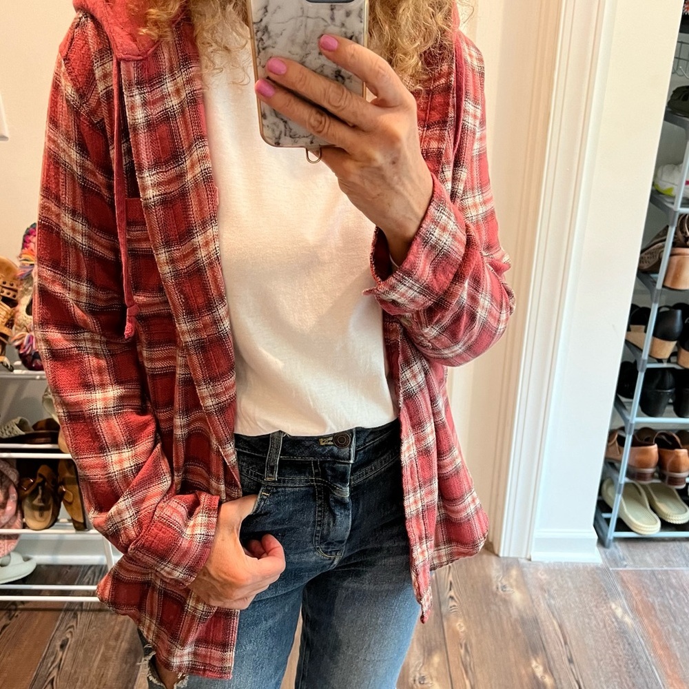American Eagle outfitters hooded pink plaid button up shirt size small hoodie